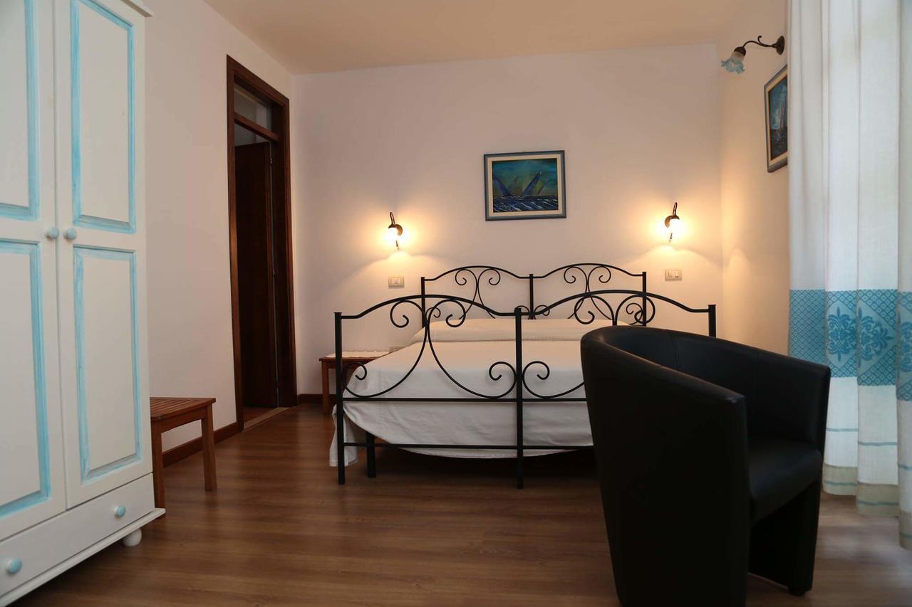 אוריסטאנו B&B Tre - Rooms & Relax מראה חיצוני תמונה